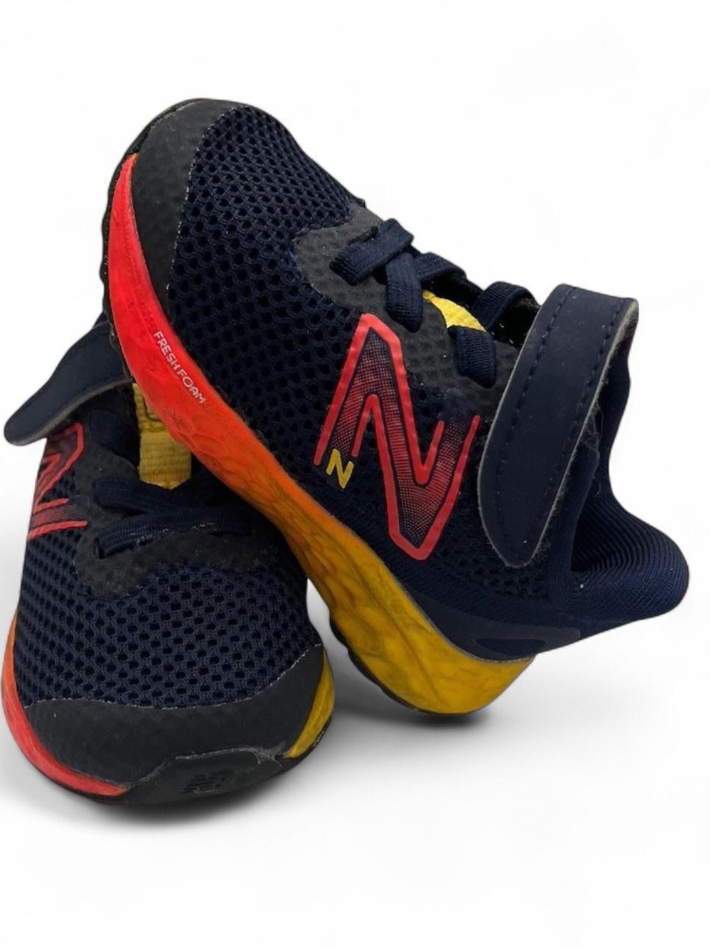 3C New Balance Navy Sunset Ombré Fresh Foam Arishi Baby Unisex Athletic Sneakers